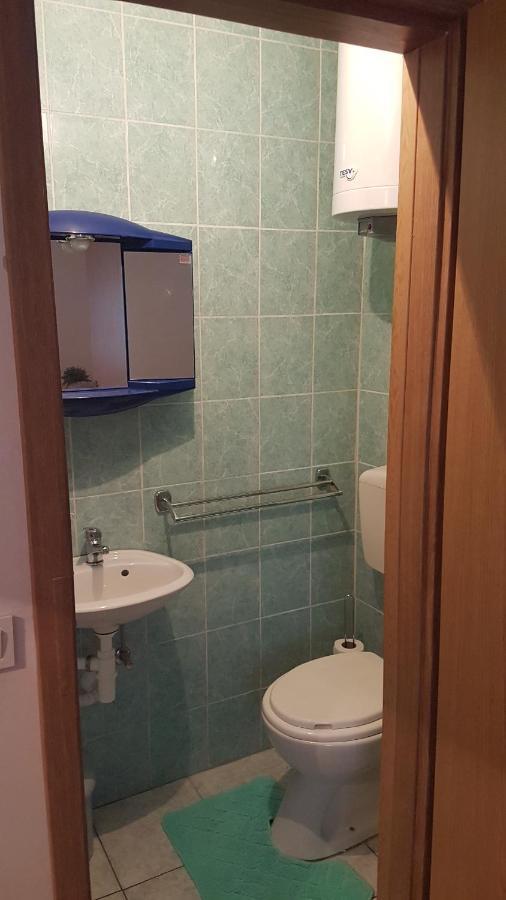 Apartmani Ab Pirovac Extérieur photo